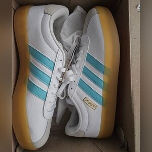Adidas VL Court 3.0 Sneakers with Gum Sole